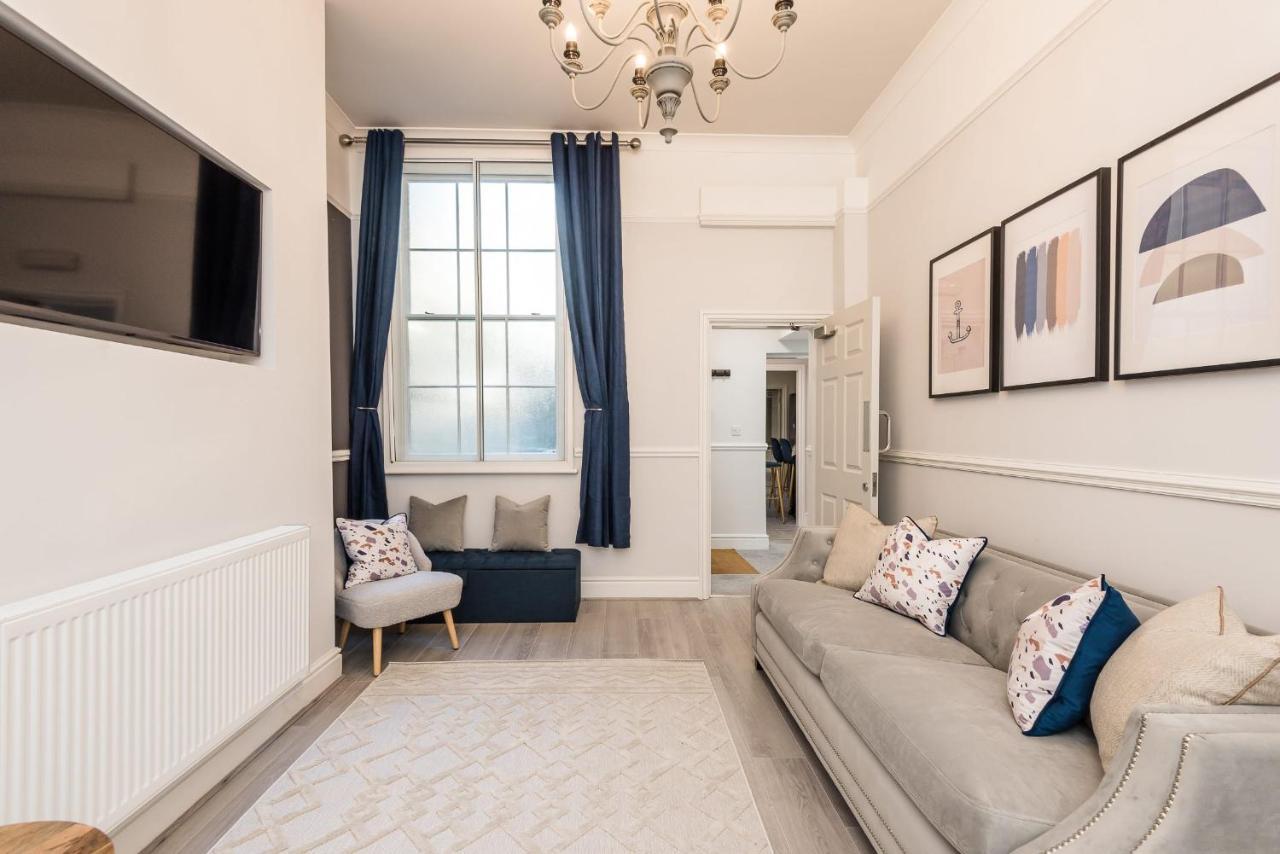 Host & - The Seel Street Townhouse Holiday home *
