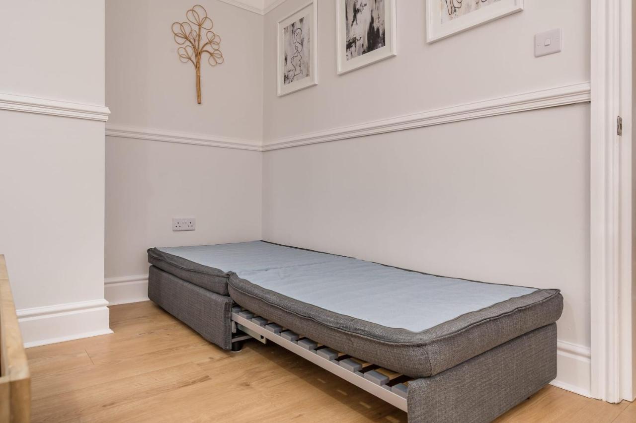 Host & - The Seel Street Townhouse Holiday home *
