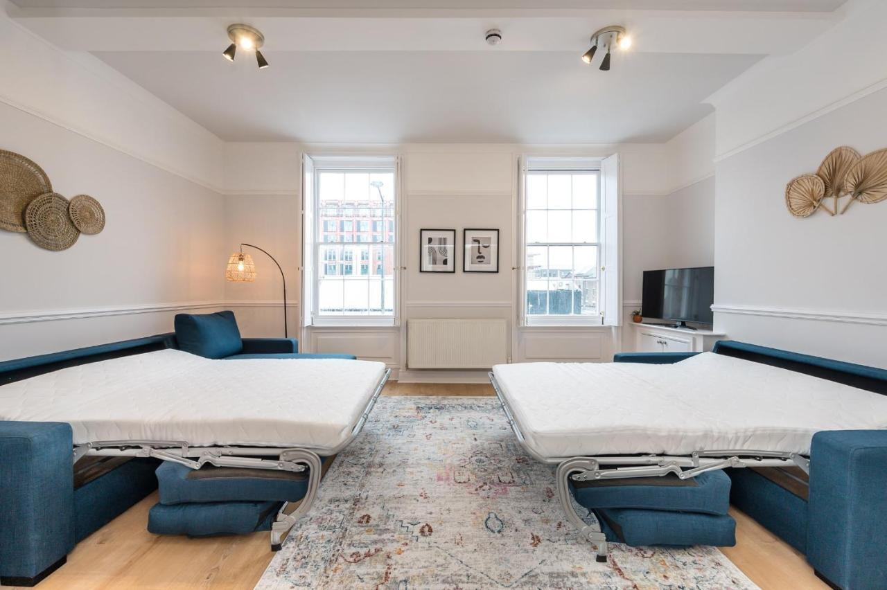 Host & - The Seel Street Townhouse